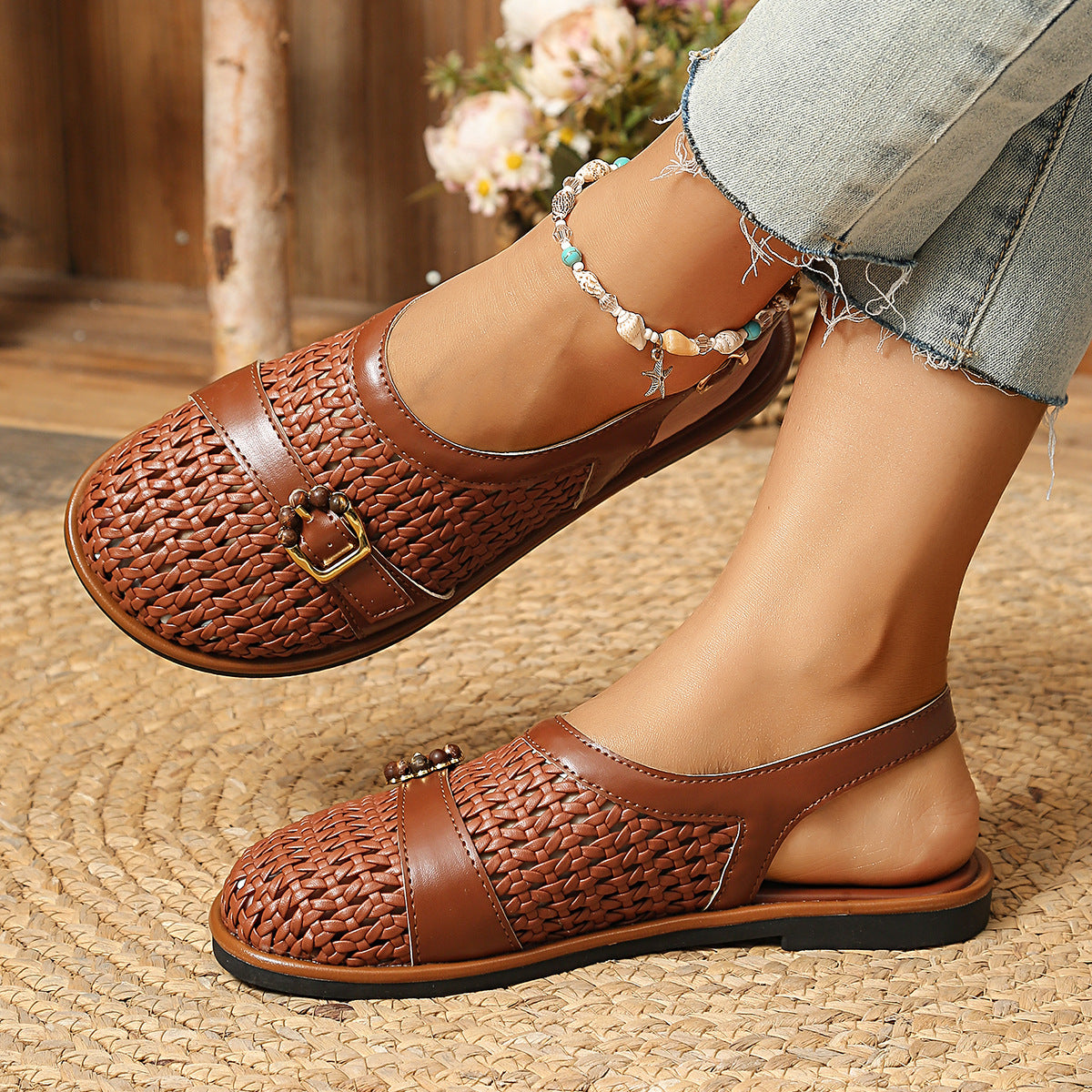 Damen Bequeme Sling-Sandalen mit dekorativem Riemendesign EB