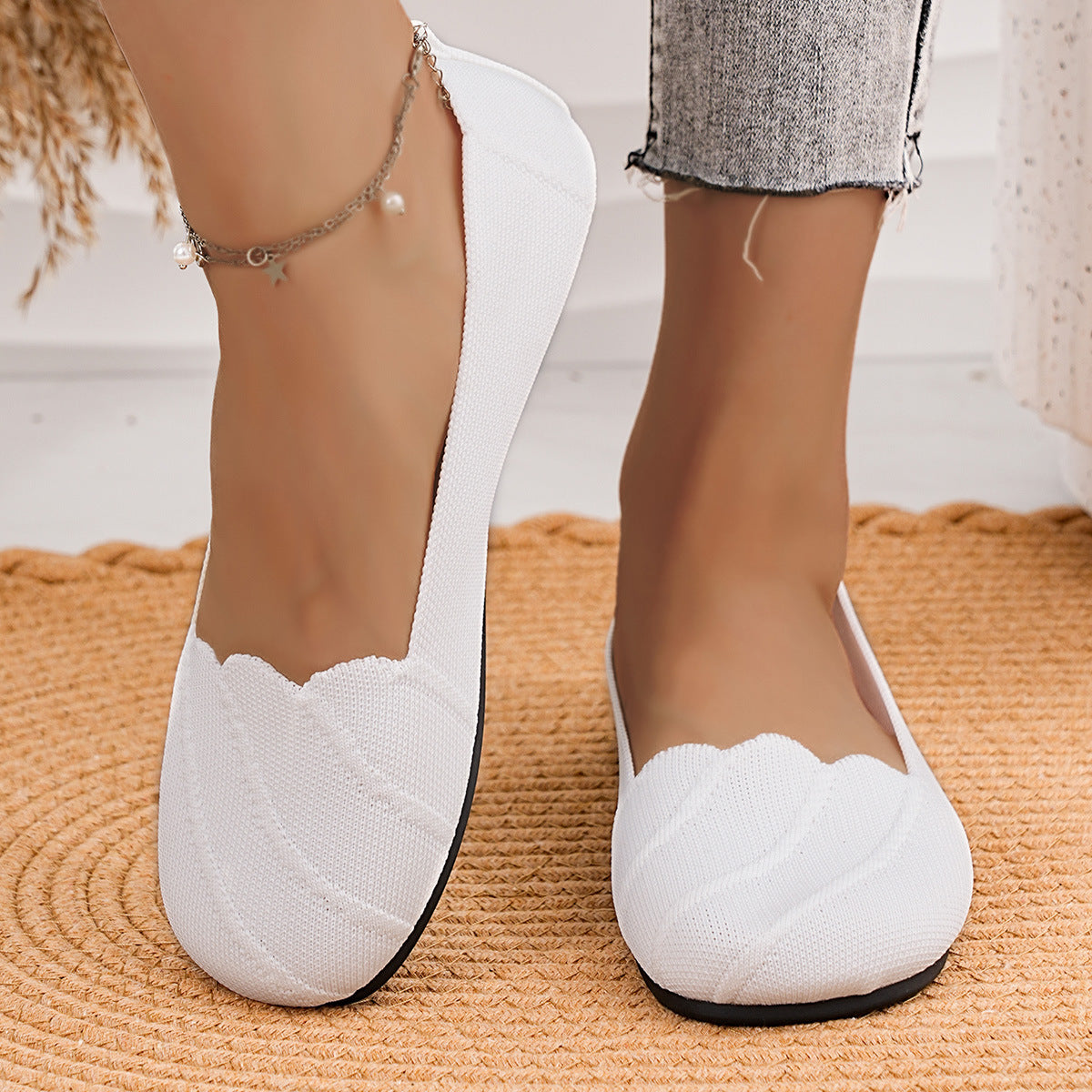 Damen Bequeme Slip-On Ballerinas mit wellenförmigem Design und elastischem Obermaterial EB