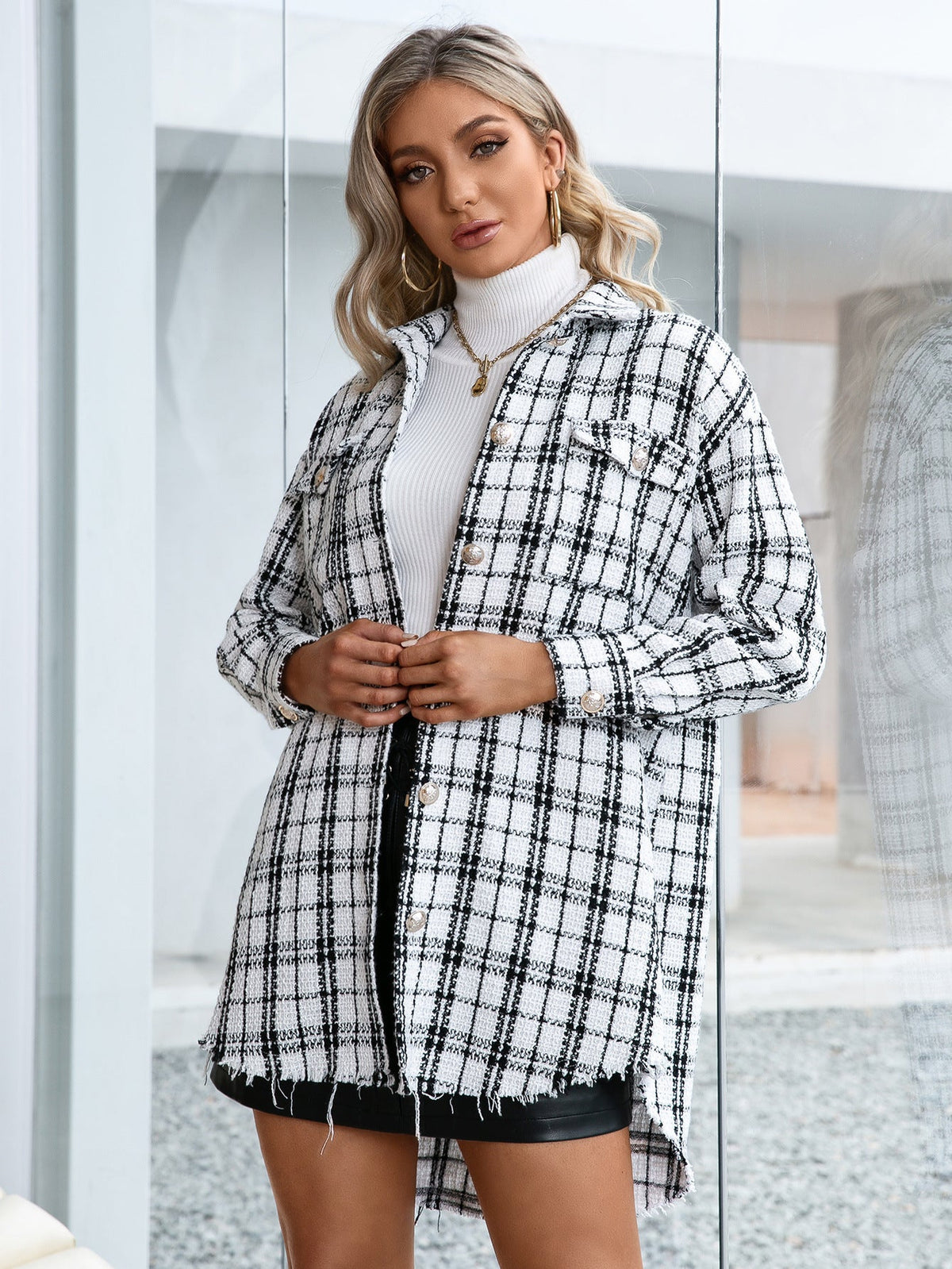 Damen Karierte Overshirtjacke mit lässigem Schnitt und Fransen EB