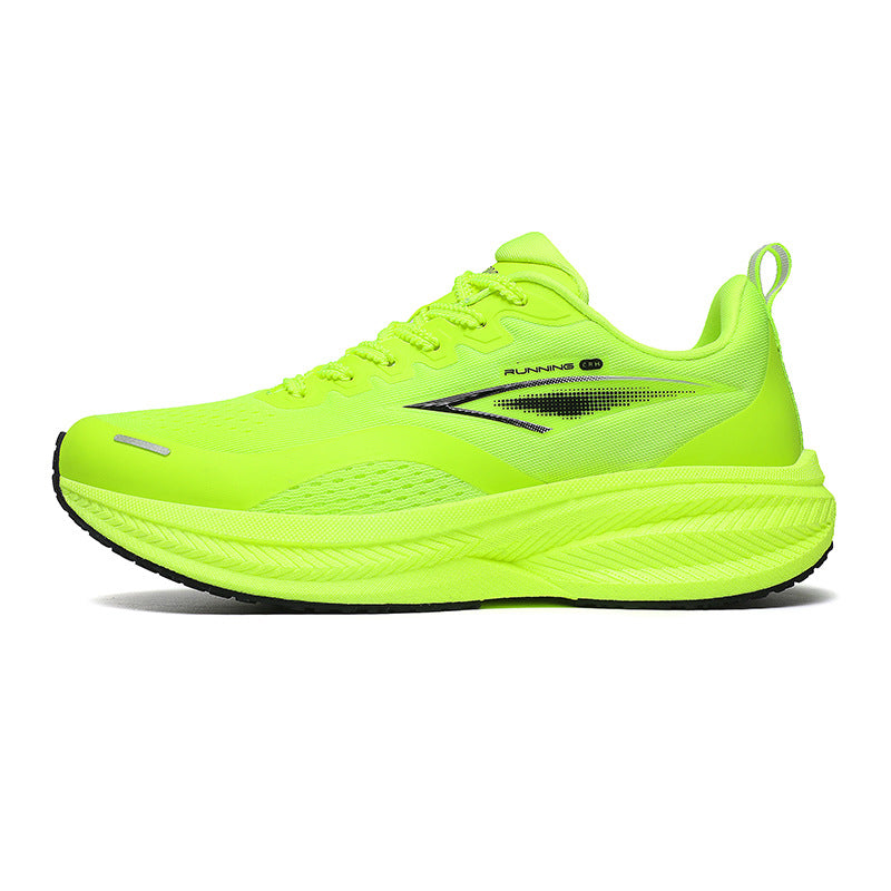 Unisex nan maximal gedämpfter leistungsorientierter Laufschuh mit reaktionsfreudiger Zwischensohle und atmungsaktivem Mesh EB