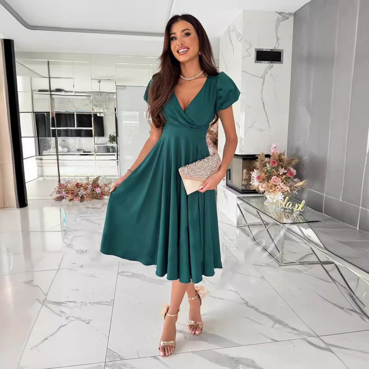 Damen A-Linie Kleid mit Puffärmeln und schmalem V-Ausschnitt EB