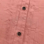 Damen lässige Bluse mit strukturiertem Stoff und Knopfdetail EB
