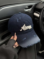 Damen-Baseballkappe mit Distressed-Grafik