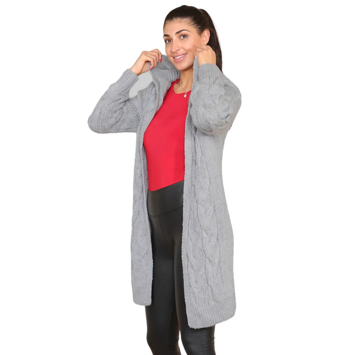 Damen Strickmantel mit Kapuze und kunstvollem Zopfmuster EB