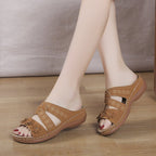 Damen bequeme Sandalen mit floralem Design und ergonomischem Fußbett EB