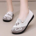 Damen Bequeme Slipper mit dekorativem Strickmuster und Perlenverzierung EB