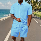Freizeit-Set für Herren mit Hemd und Shorts