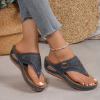 Damen Bequeme Zehentrenner-Sandalen mit Perlenschmuck und anatomischem Fußbett EB
