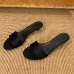 Damen Bequeme Slides mit breitem Riemendesign EB