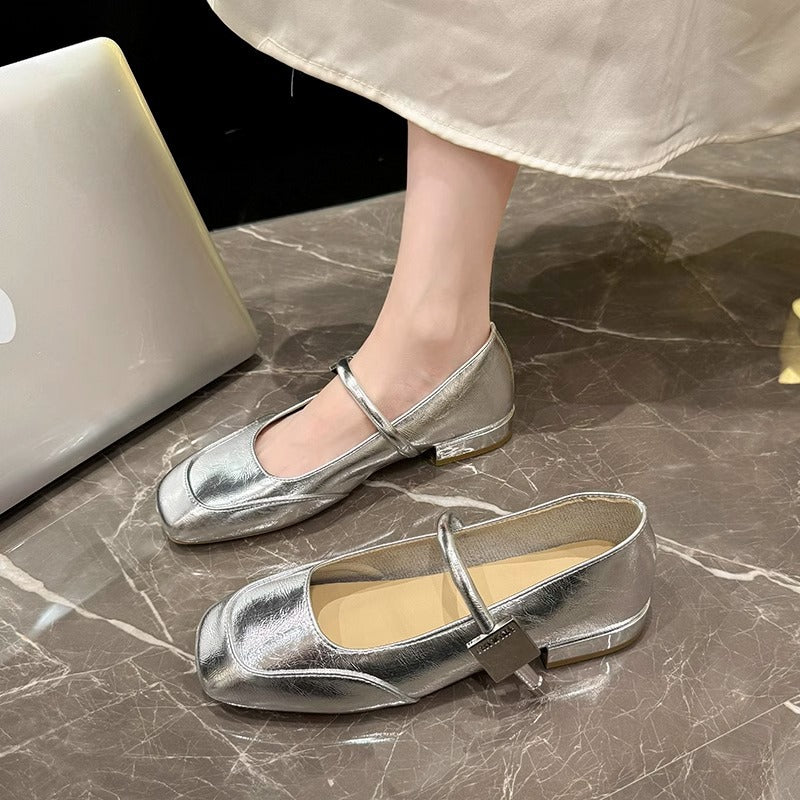 Damen Ballerinas mit elegantem Fesselriemen EB