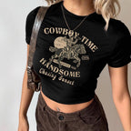 Damen Crop-Shirt mit auffälligem Cowboy-Motiv und stilvollem Schnitt EB