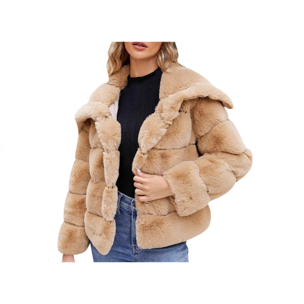 Damen Kapuzenjacke mit gepolstertem Design EB