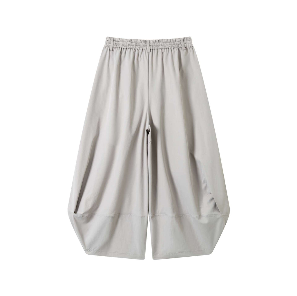Weite Bermuda-Shorts mit hoher Taille, Falten und Kordelzug