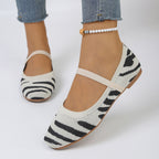 Damen Bequeme Ballerinas mit elastischer Riemchenverbindung und modischem Zebra-Design EB