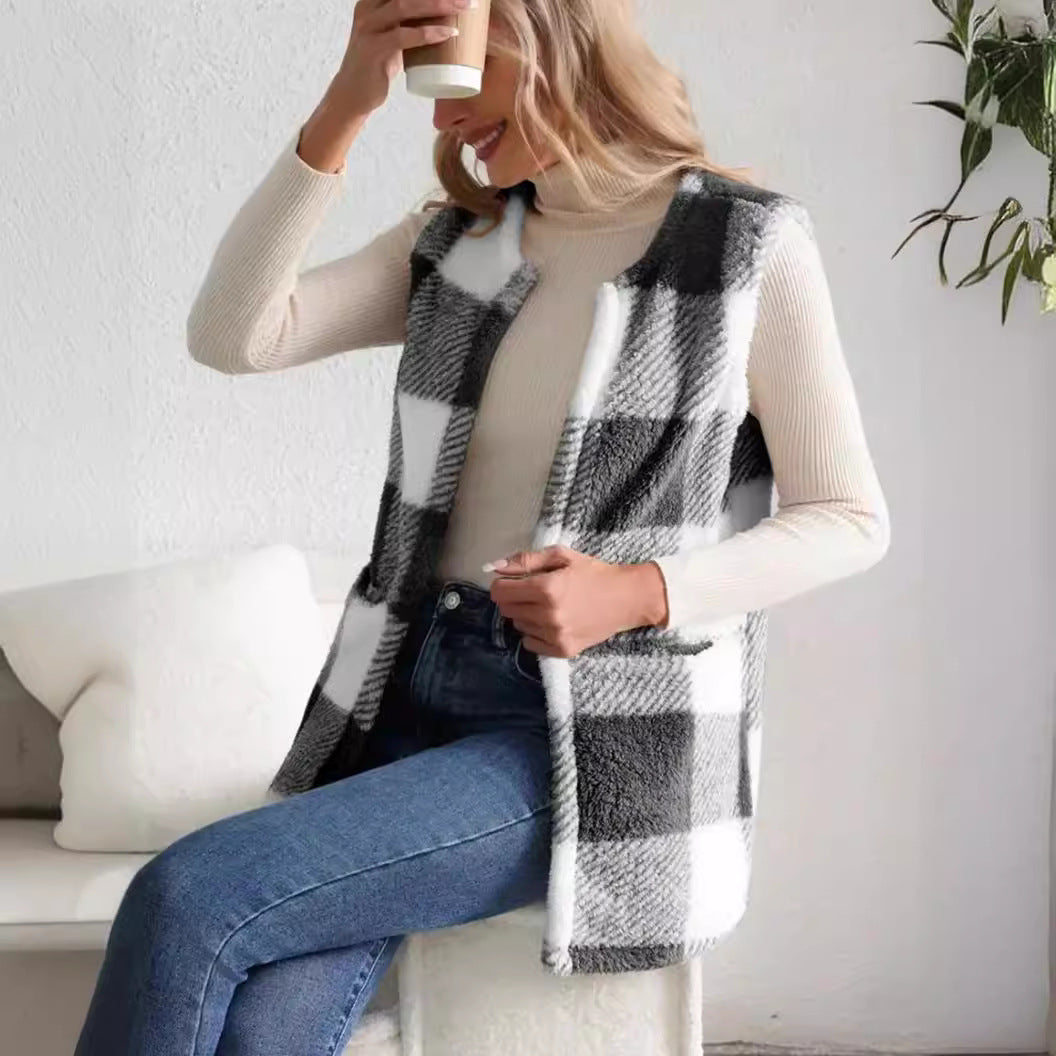 Damen gemütliche Weste im Karodesign EB