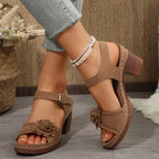 Damen komfortable Absatzsandalen mit floralen Details und rutschfester Sohle EB