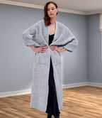 Damen Grobstrickmantel mit praktischen Taschen und elegantem V-Ausschnitt EB
