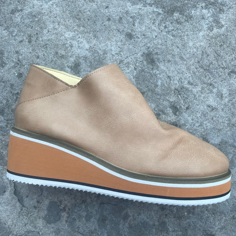 Damen Bequeme Wedge-Pantolette aus hochwertigem Leder EB