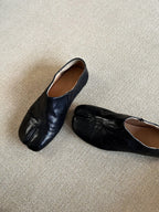 Damen Mokassins mit offenem Zehenbereich und eleganter Silhouette EB
