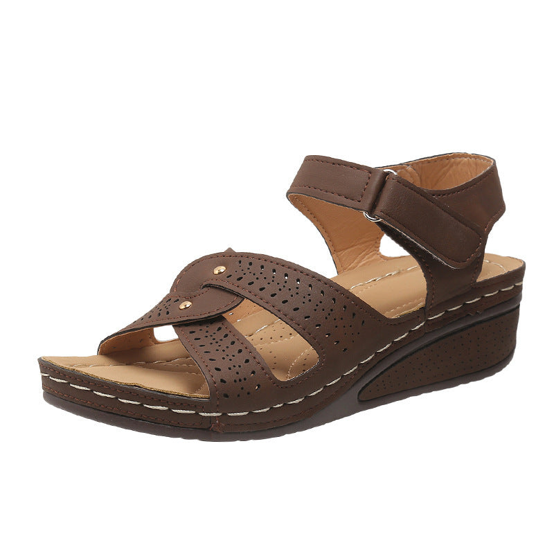 Damen Bequeme Riemchen-Sandalen mit verstellbarem Klettverschluss und anatomischem Fußbett EB