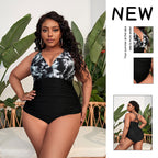 Damen Badeshorts mit raffinierten Hosenträgerschnitt EB
