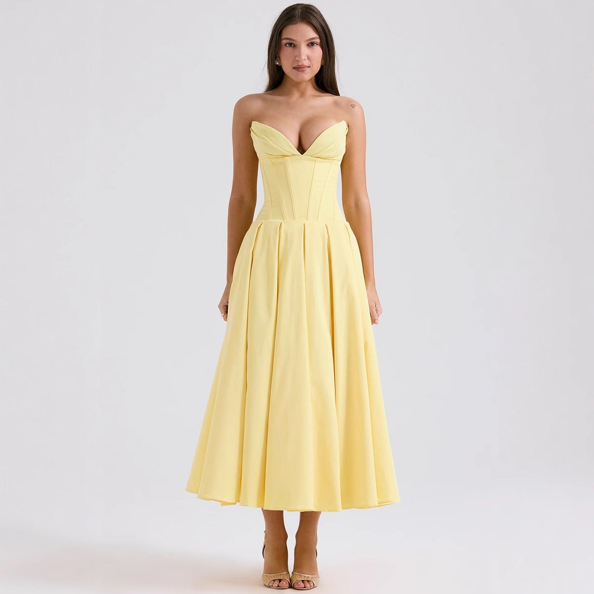 Damen Abendkleid mit taillierter Silhouette und A-linien Schnitt EB