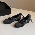 Damen bequeme Mokassins mit raffinierten Schnürdetails und komfortabler Sohle EB