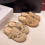 Damen Clogs mit modischem Riemendesign und verspieltem Dekor EB