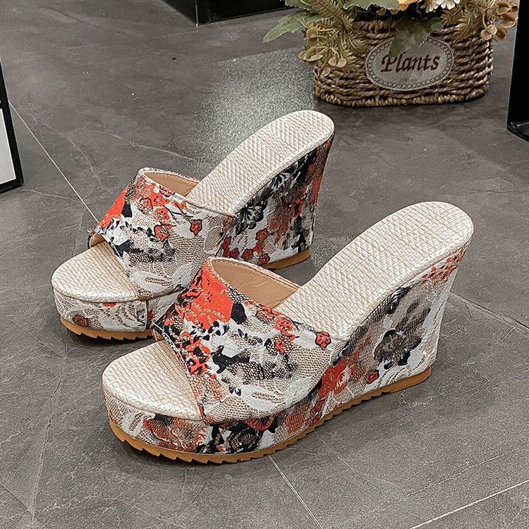 Damen Bequeme Platform-Pantoletten mit floralem Muster EB