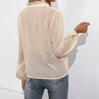 Damen Rüschenbluse mit transparenten Ärmeln und feinem Punktmuster EB