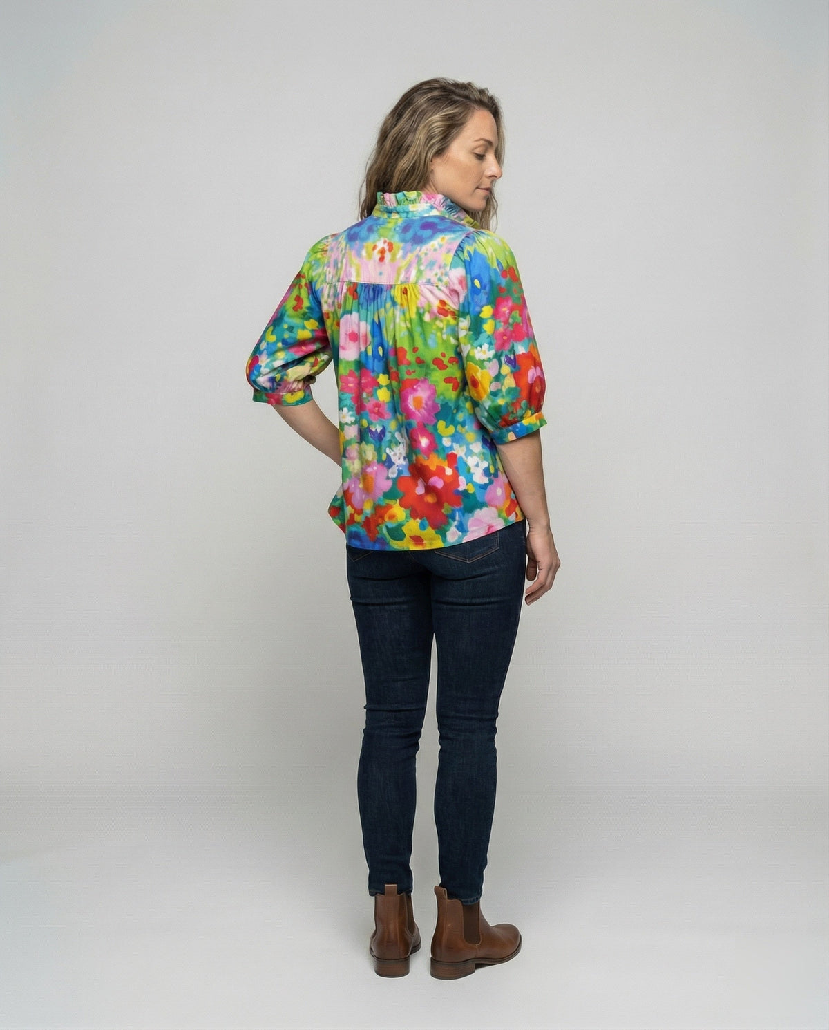 Product 15583519867210 - back_view