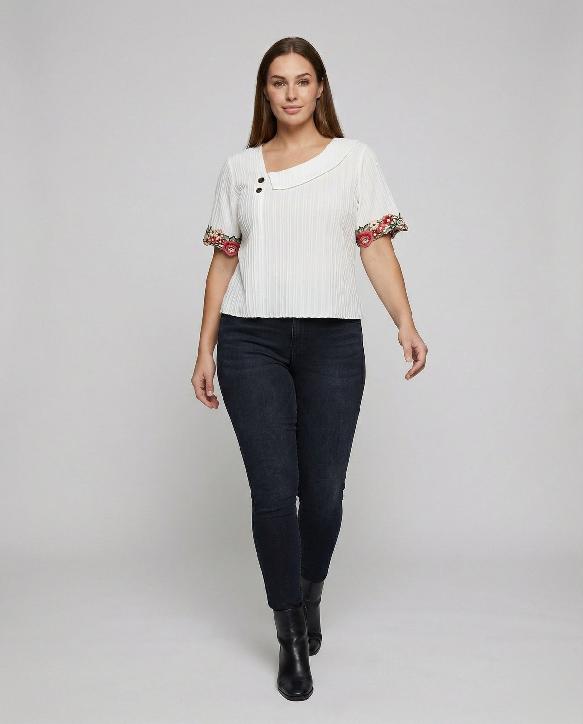 Product 15583561810250 - full_body_front