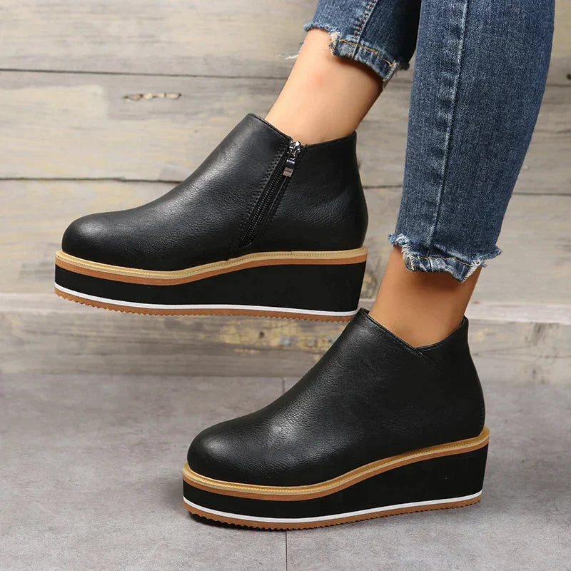 Chic Wedge Boots – Mila EB