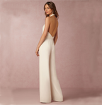 Luftiger langer Jumpsuit mit weitem Bein