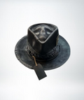 Handgefertigte Beanie mit Totenkopf-Print