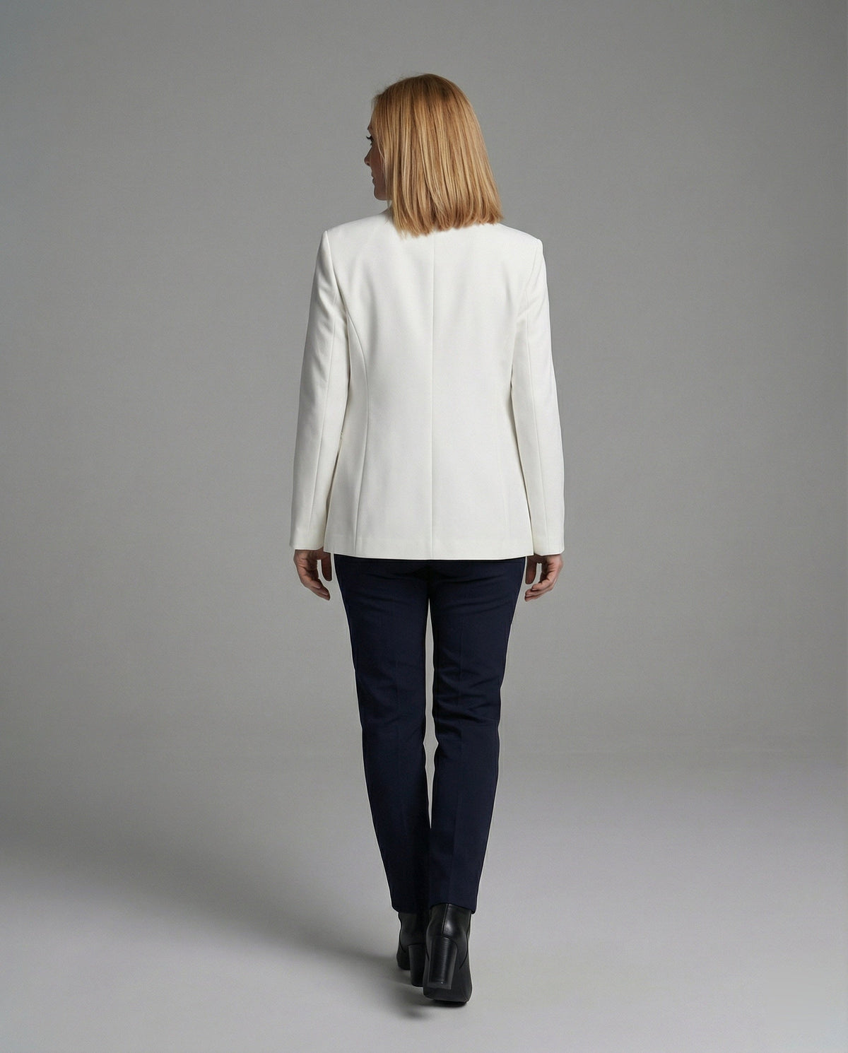 Damen elegante Blazerjacke mit asymmetrischem Schnitt
