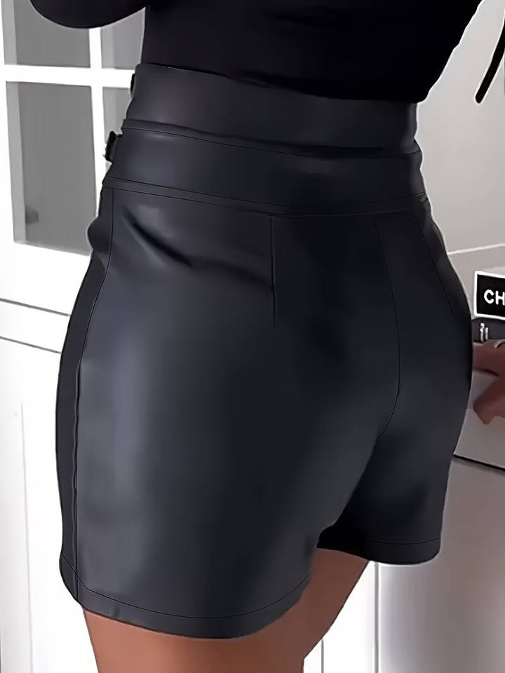 Stilvolle Shorts mit Schnalle