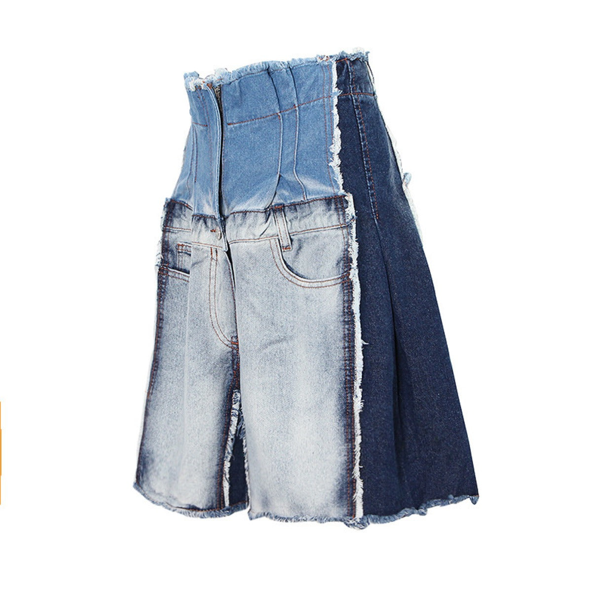 EB | Kontrastfarbene Spleiß-Denim-Shorts