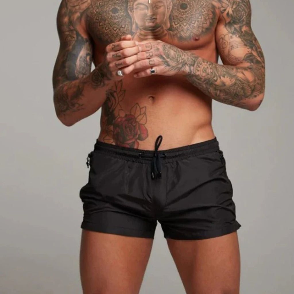 Schnelltrocknende Badeshorts mit modernem Design