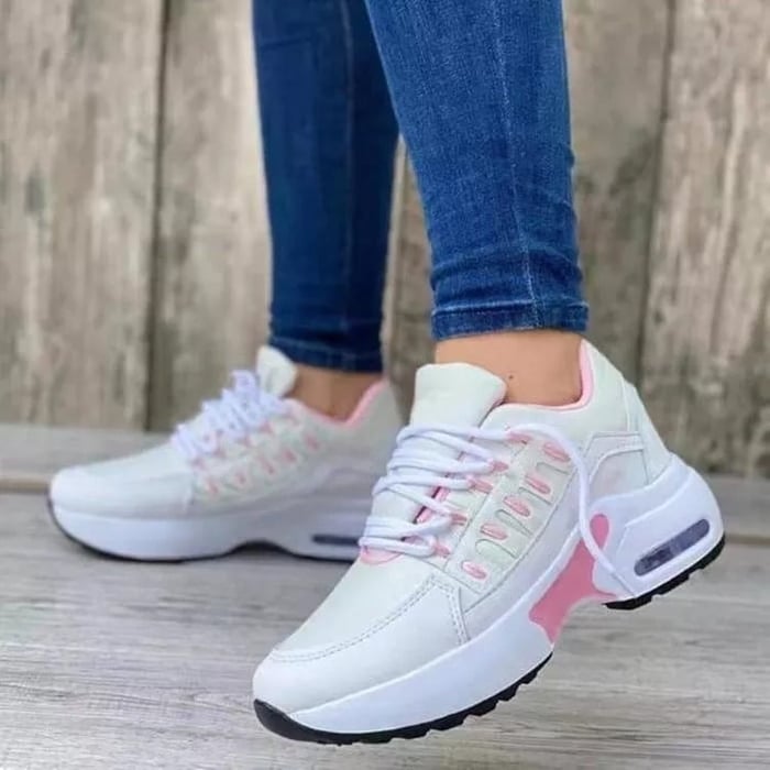 Schuhe mit fortschrittlicher Dämpfung EB