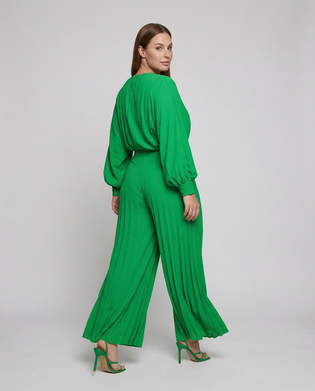 Product 15583561941322 - back_view
