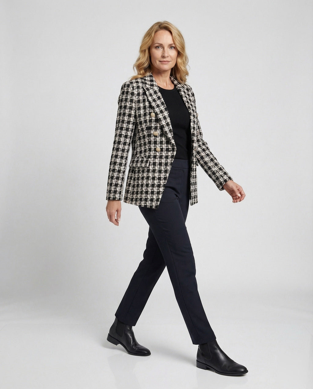 Product 15444960018762 - full_body_front