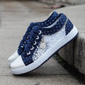 Flache Schuhe mit Spitzenkante EB